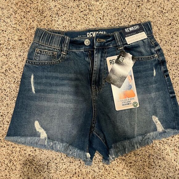 Rewash high waisted jean shorts NWT - Picture 1 of 4